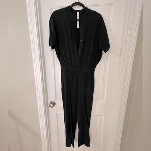 NWOT- Lululemon perfectly poised jumpsuit - size 6